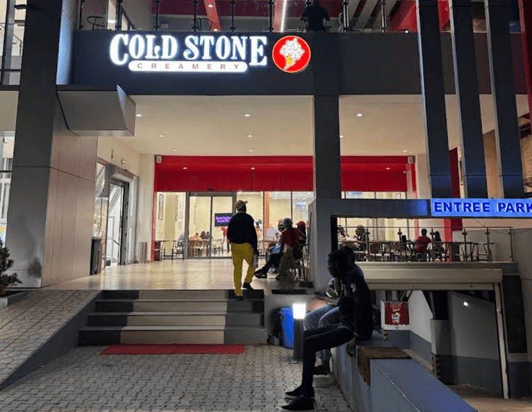 Cold Stone Creamery Bastos