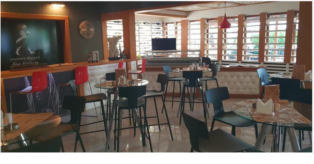 Le 237 Street Lounge